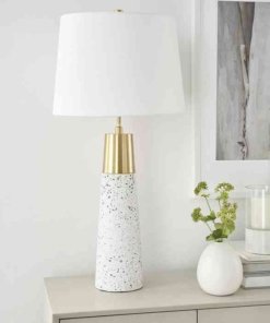 Lámpara de mesa de terrazo blanco y dorado