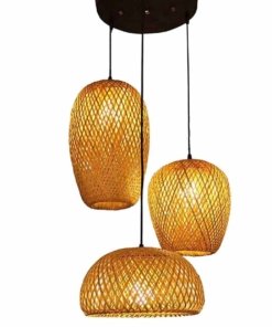Lámpara colgante LED tipo farol de bambú tejido