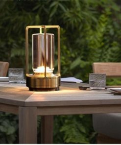 Lámpara de mesa portátil de metal para interior y exterior