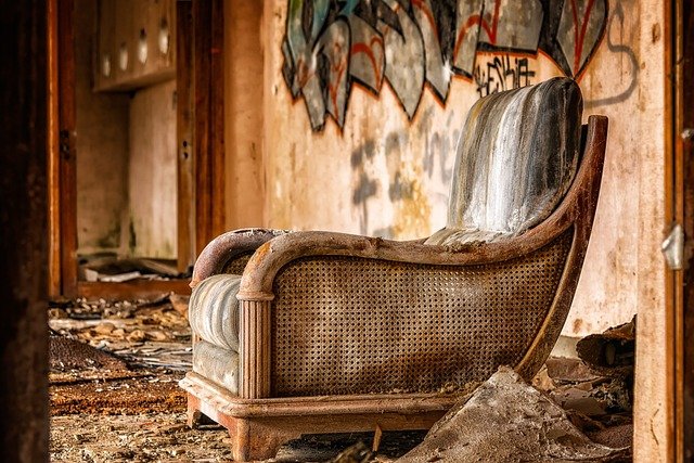 Mejora tu dormitorio con una elegante y funcional mesita de noche Mejora tu dormitorio con una elegante y funcional mesita de noche