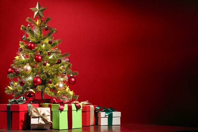 Embellece tu hogar con luces navideñas exteriores deslumbrantes y festivas